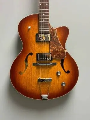 Godin Guitars - G50932 2